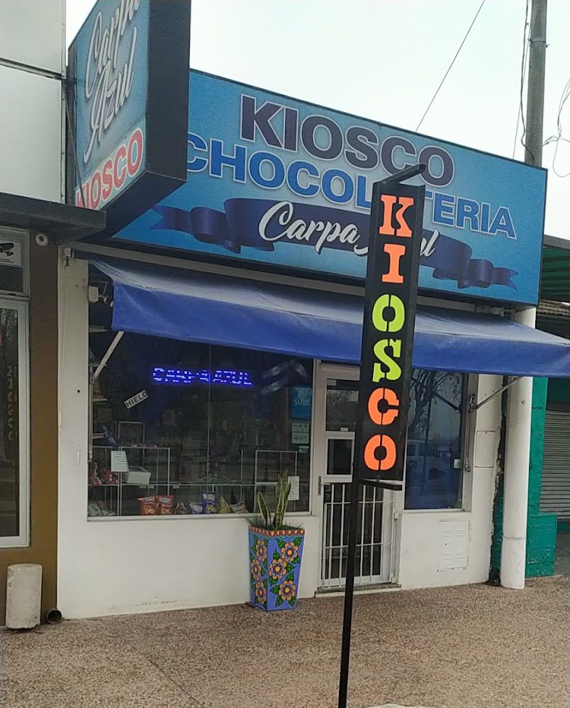Carpa Azul | Kiosco - Chocolater&iacute;a